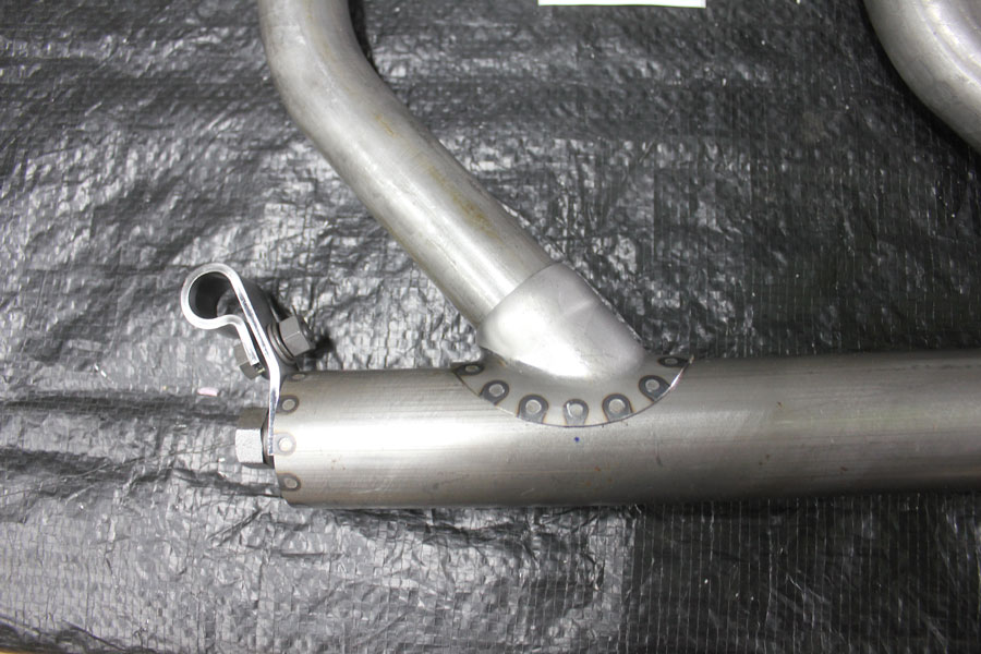 1001-29 J Model exhaust