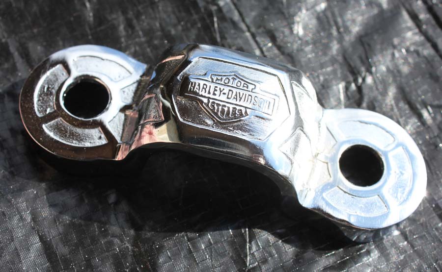 11525-30 Bar and Shield Spring Stabilizer (1930-48 ALL)