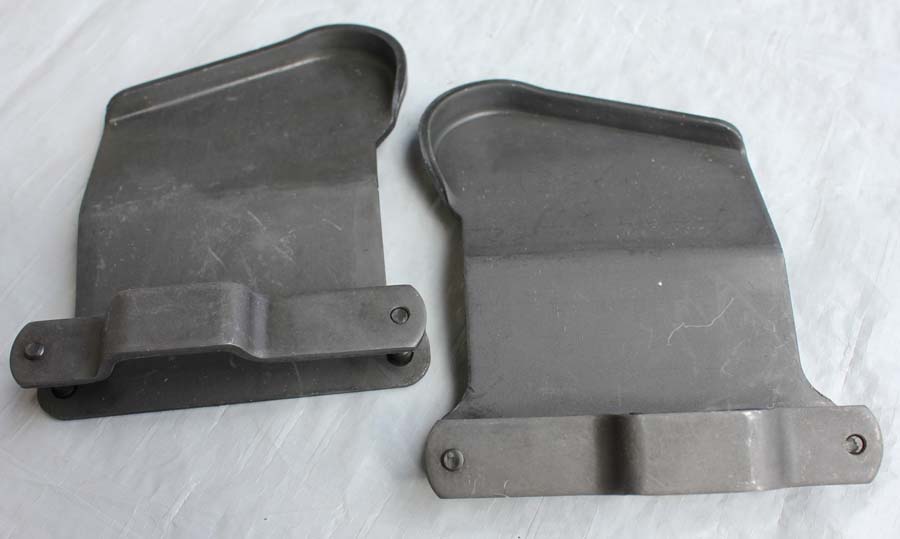 13344-33 Footboards underside