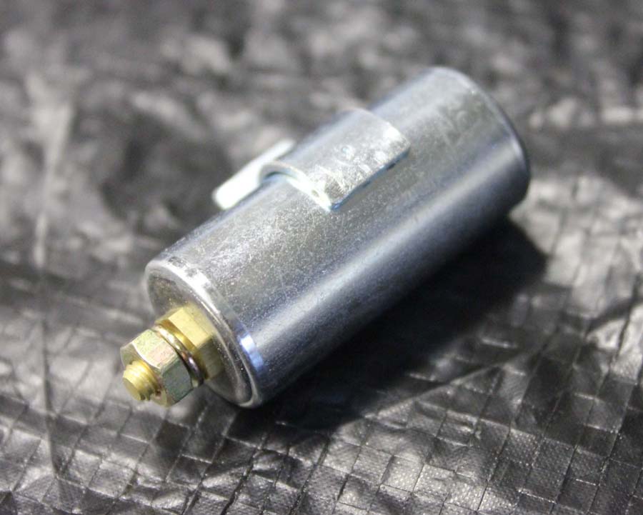 1629-30 Condensor 6V