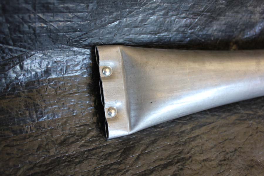 Curbside of outlet tip