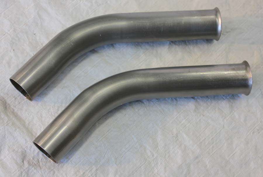 1004-25Pipe set (back view)