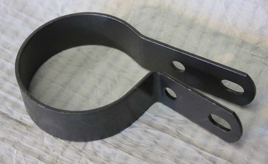 1064-32 Muffler Hanger (1932-26)