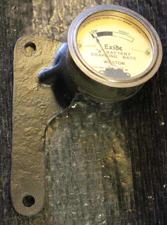 1200-25B ammeter bracket only