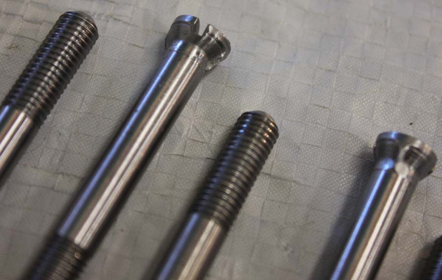 2507-30 Heads and Threads