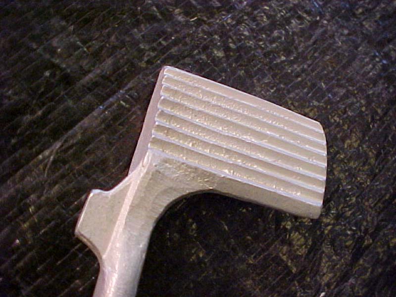 2956-30 V Footbrake lever cleat