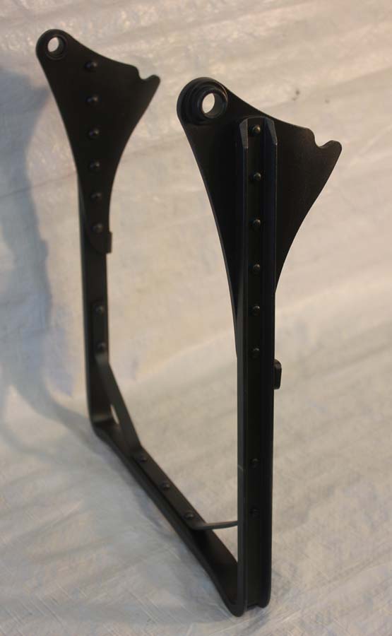 3051-25  Rear Stand 61+74
