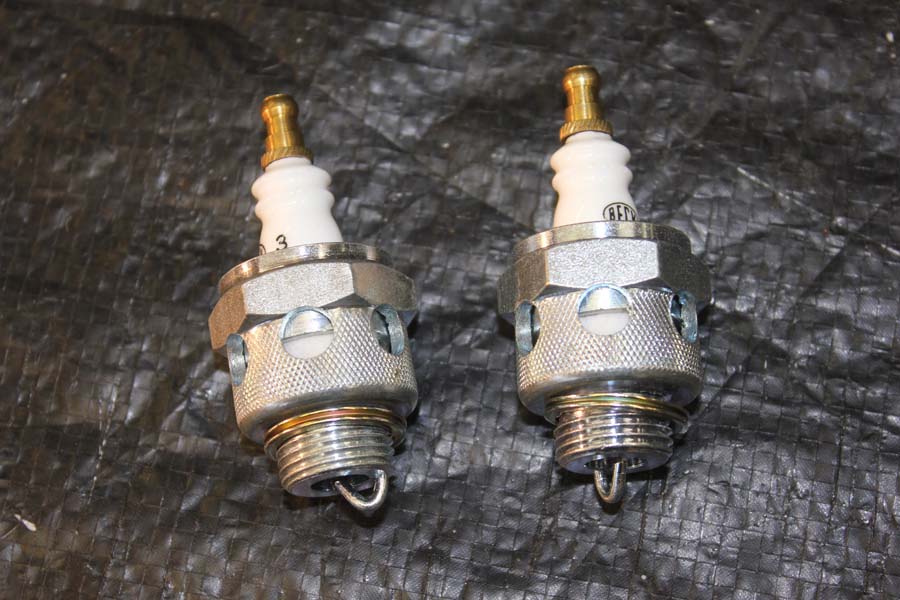 37-09 Spark Plugs 18MM base