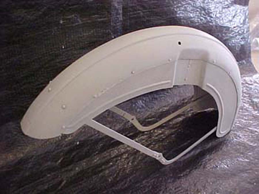 3701-22 J front fender left