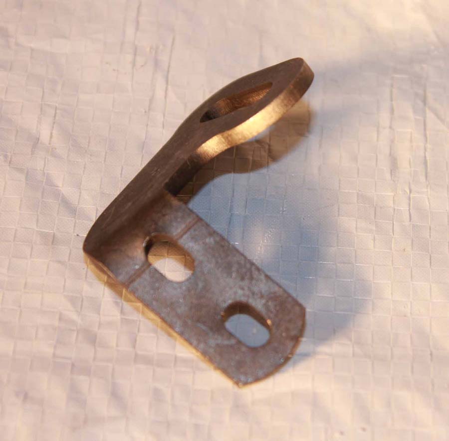 3823-26 rear chain front bracket