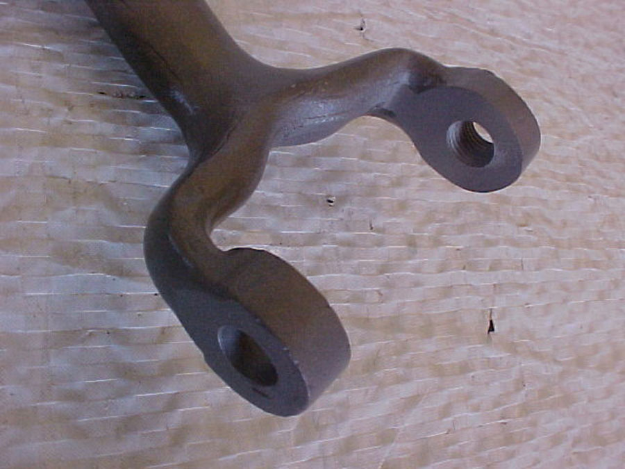 3105-29 T1 pivot clevis