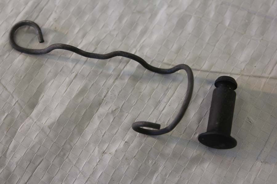 3111-29 Seat Bar Pin and Spring