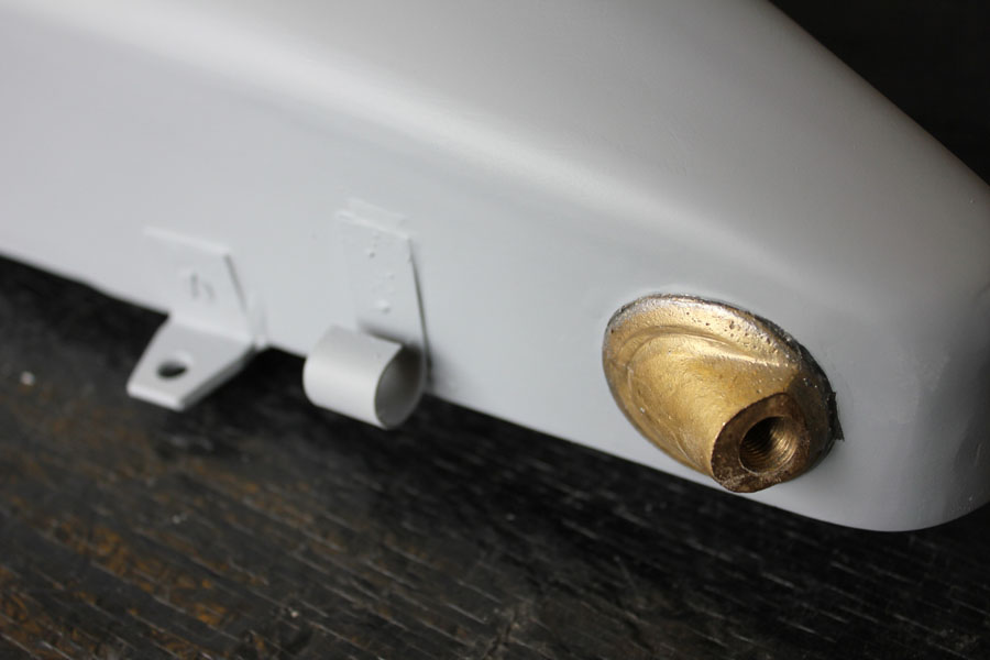3501-32 Left Outlet