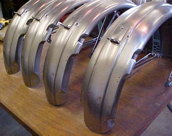 3709-30 VL flock of rear fenders 1