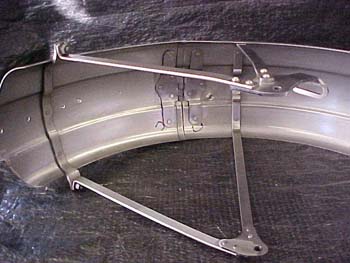 3710-30 DL RL rear fender 2