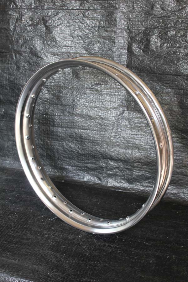 3940-29 18-Inch Drop Center Rim