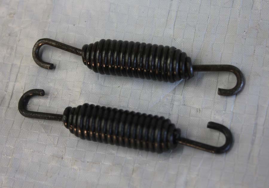 4125-28A Pair of Brake Springs