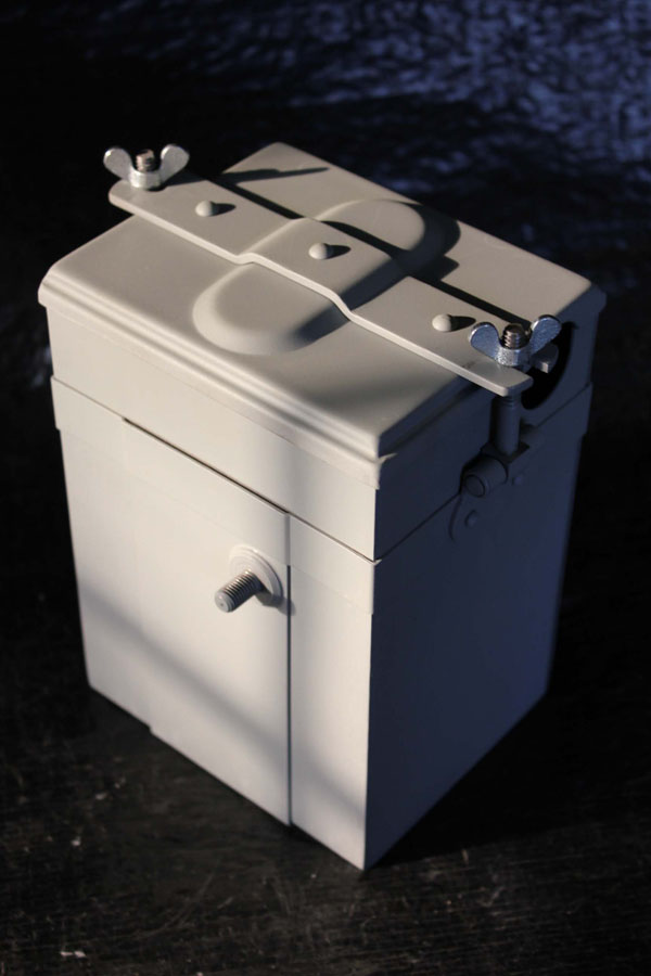 4401-18 Battery Box front