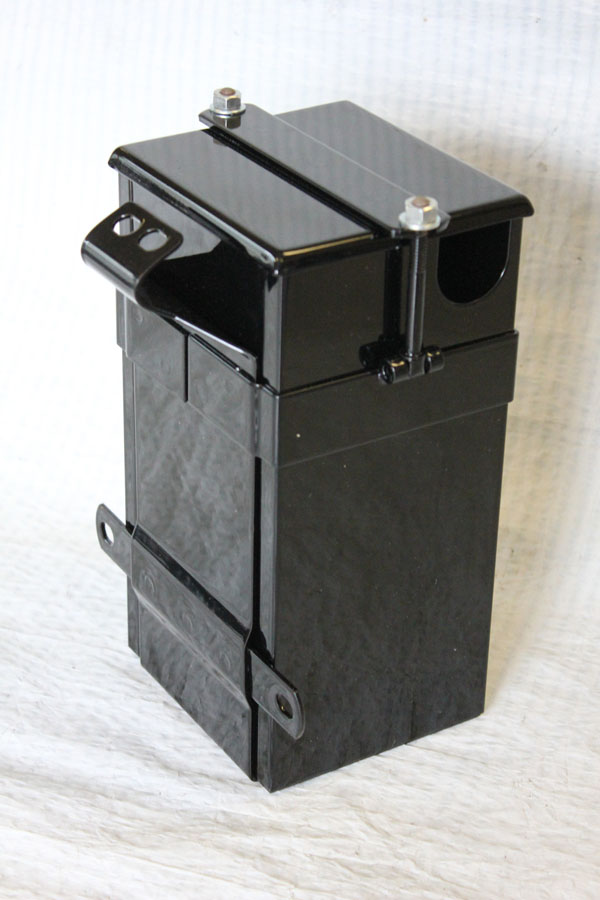 4404-29 BATTERY BOX (1929-52 45 twins + 1930-34 singles)