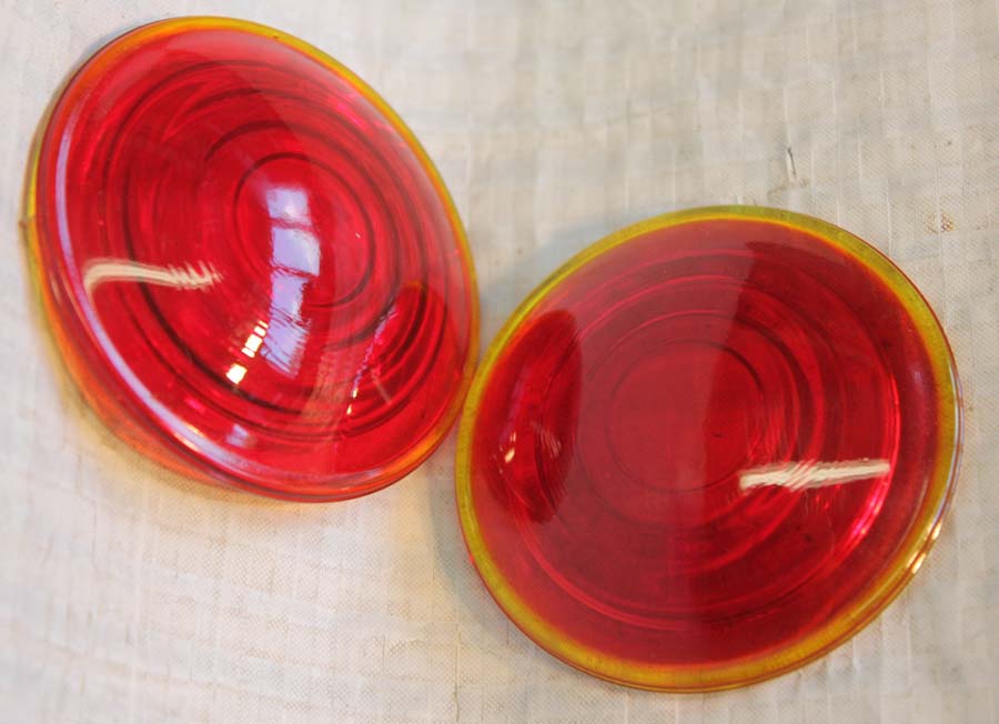 5052-16 Red Lens