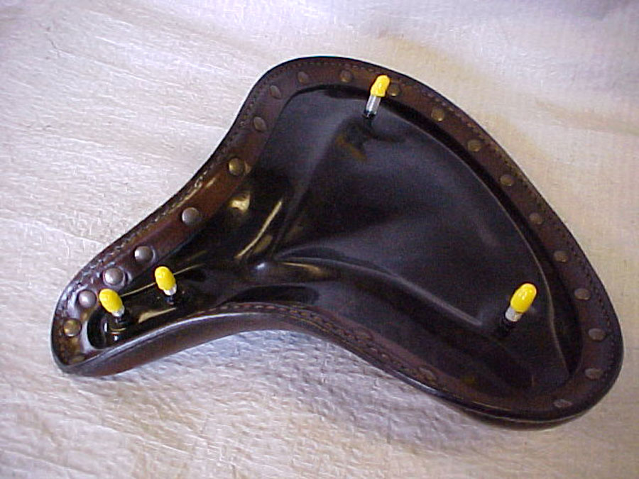 Mesinger Auto Cushion underside