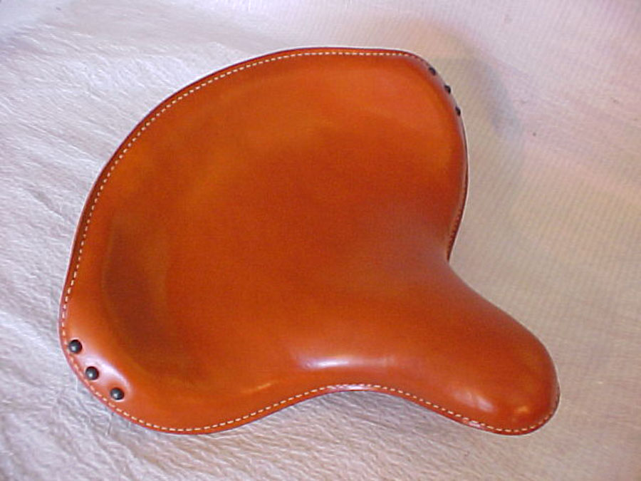 MILITARY SADDLE
