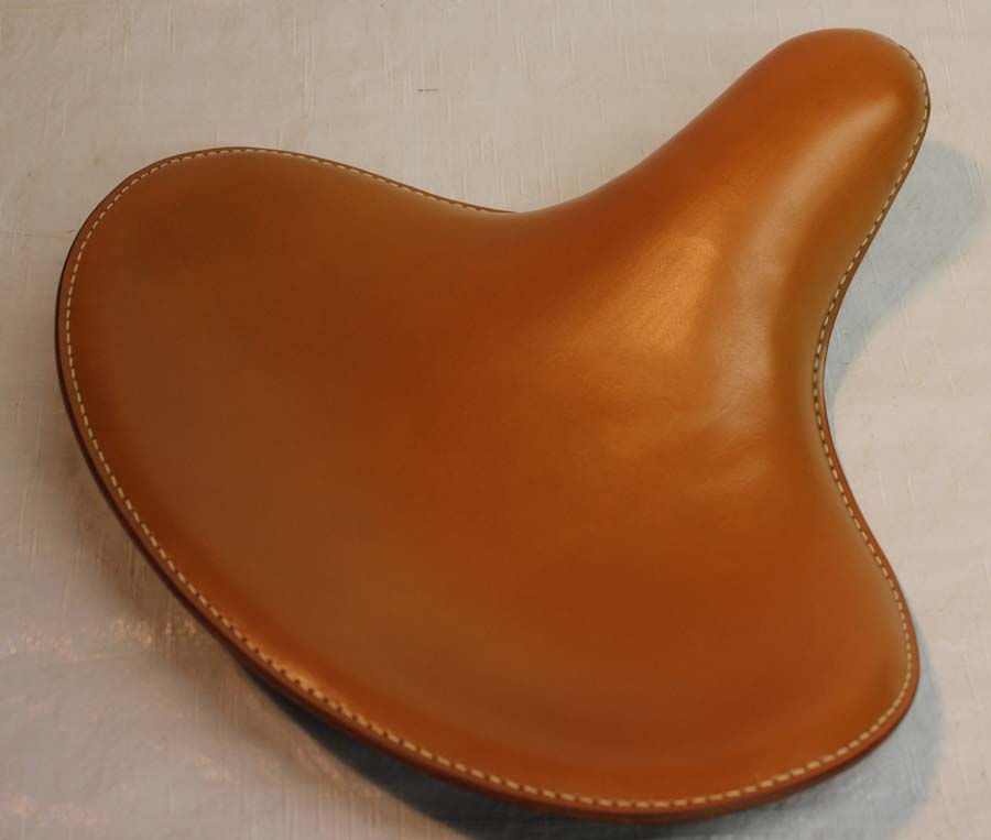 Full Pan Non Vent HD saddle