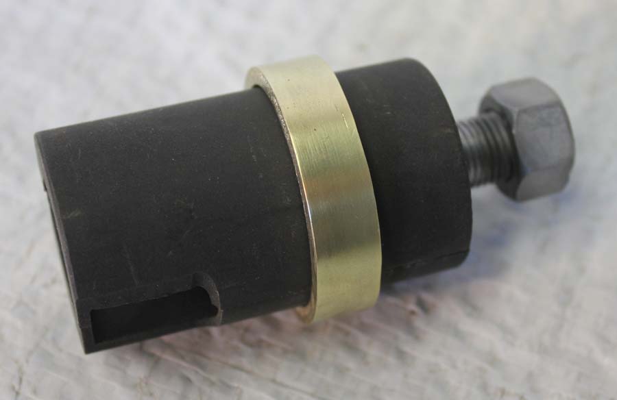 VL pinion puller side